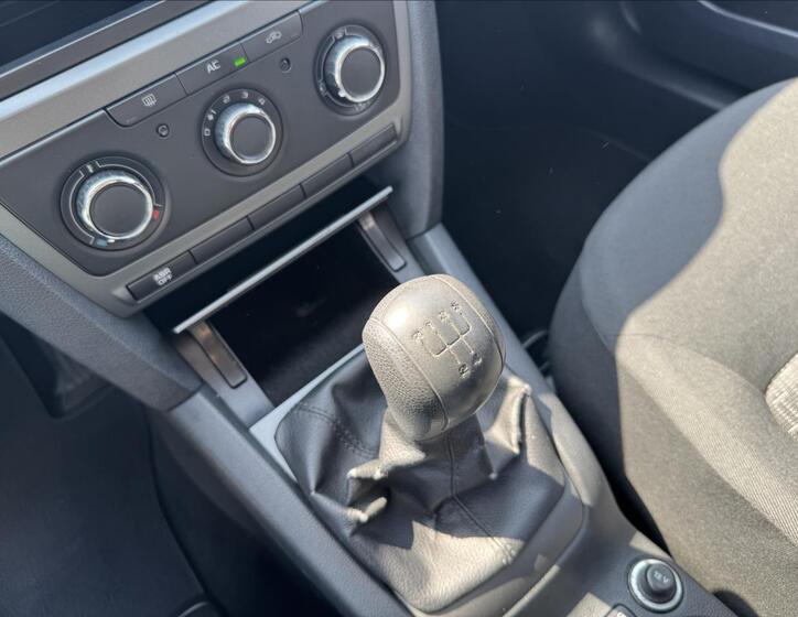 Škoda Octavia 16