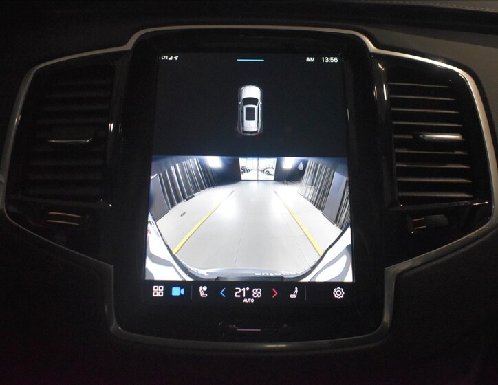 Volvo XC90 22