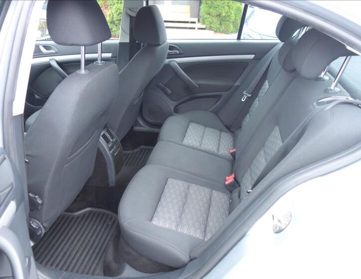 Škoda Octavia 14