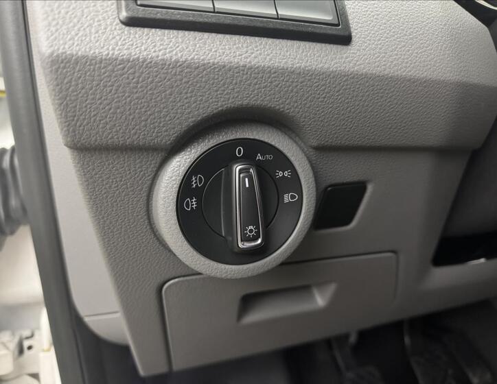 Volkswagen Transporter 8