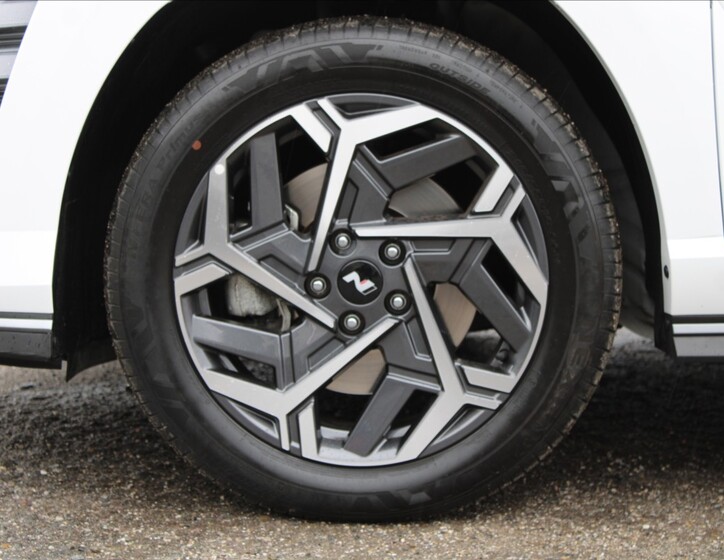 Hyundai Kona 33