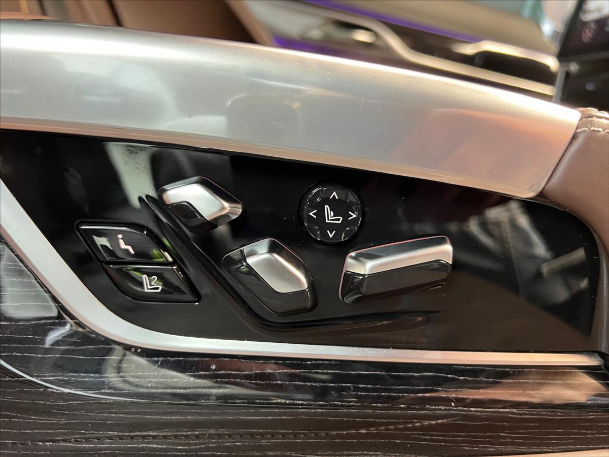 BMW Řada 7