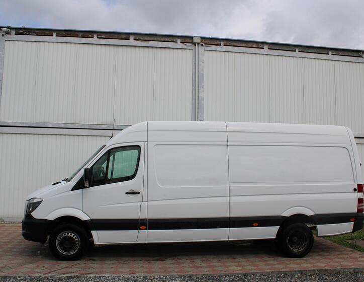 Mercedes-Benz Sprinter 6
