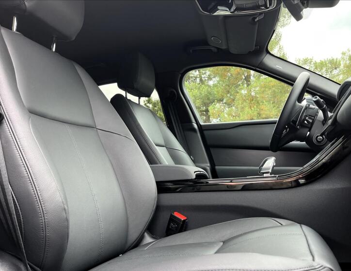 Land Rover Range Rover Velar 30