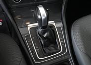 Volkswagen Golf 24