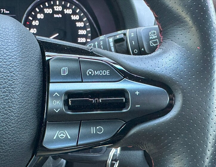 Hyundai i30 24