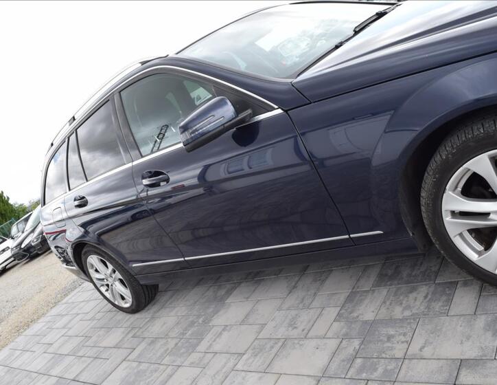 Mercedes-Benz Třídy C 9