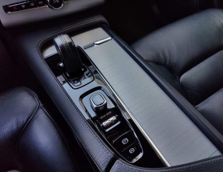 Volvo XC90 25