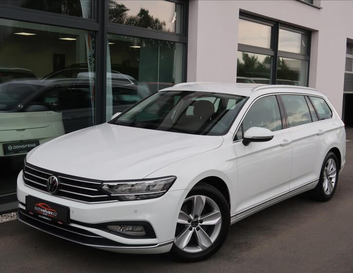 Volkswagen Passat 1