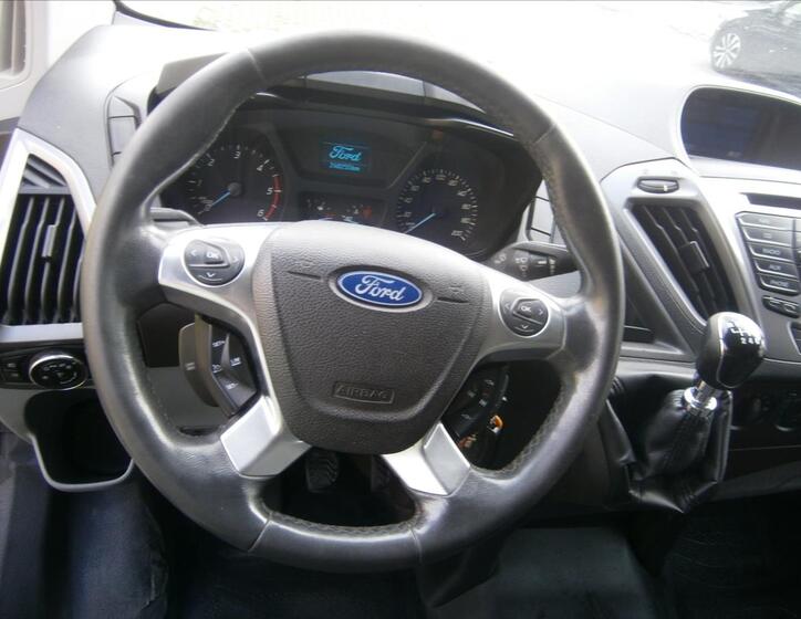 Ford Transit Custom 12