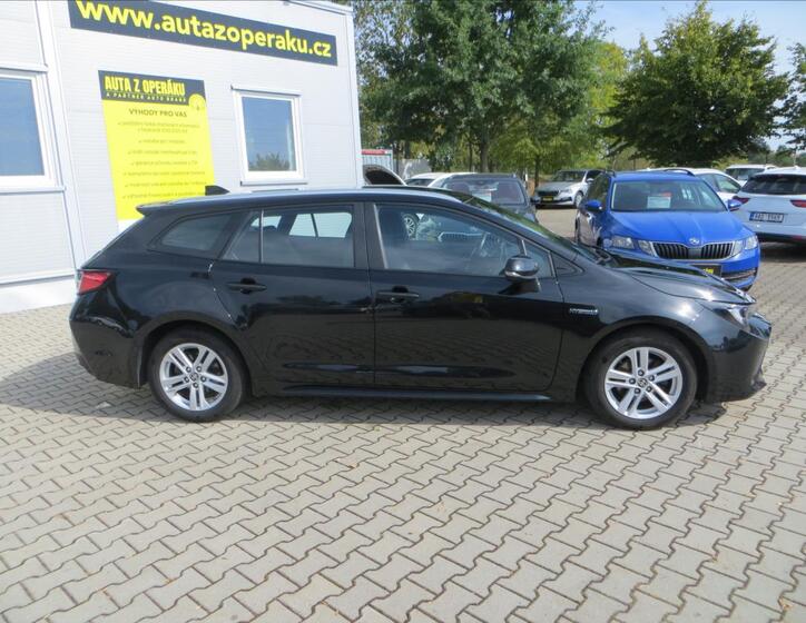 Toyota Corolla 9