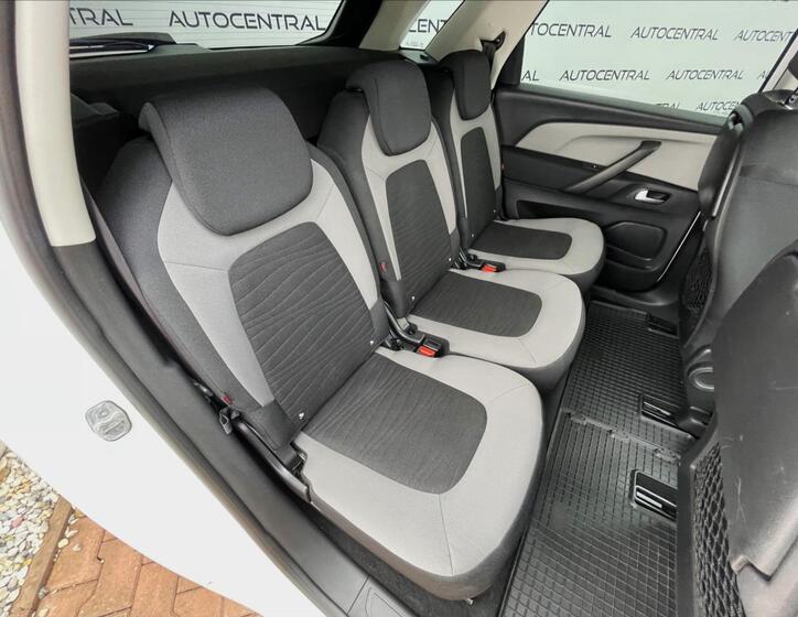 Citroën C4 Picasso 22