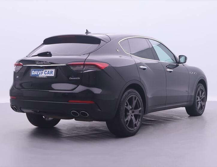 Maserati Levante 7