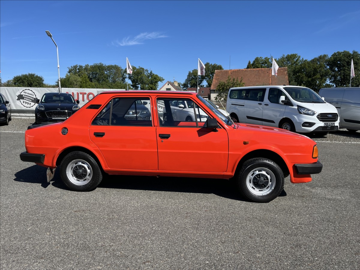 Škoda 105