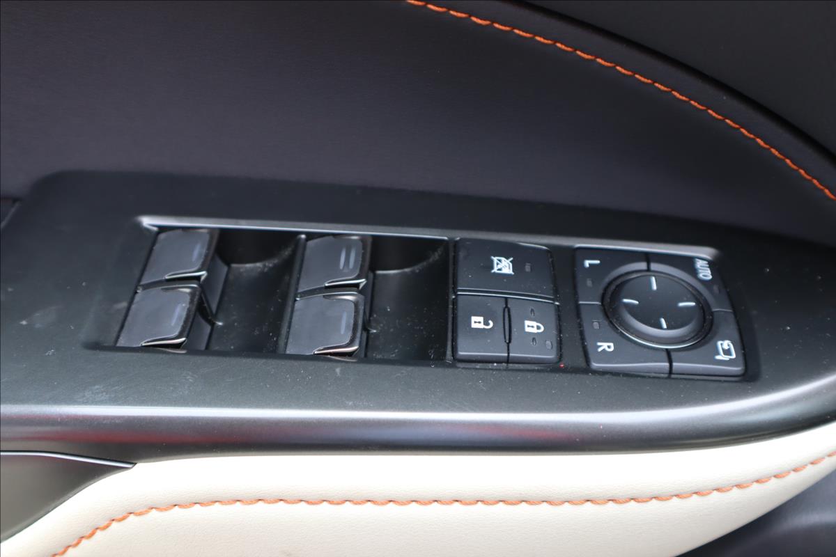Lexus NX 450h+
