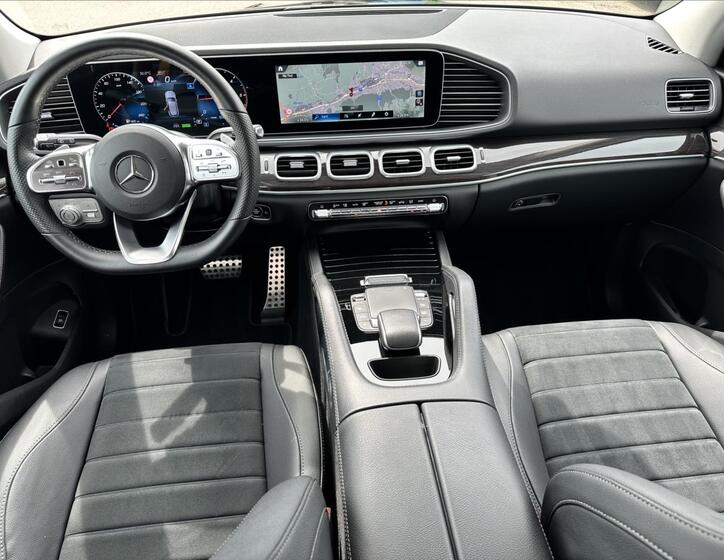 Mercedes-Benz GLE 9