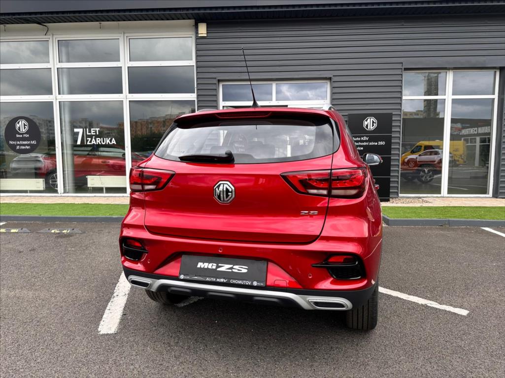 MG ZS