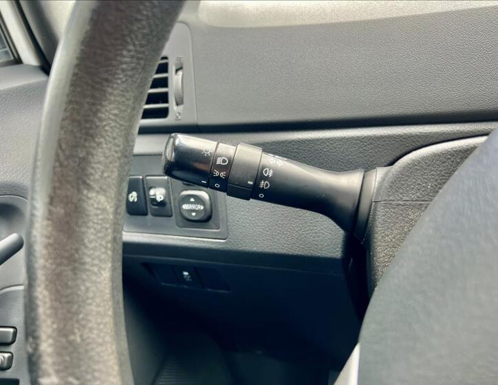 Toyota Verso 22