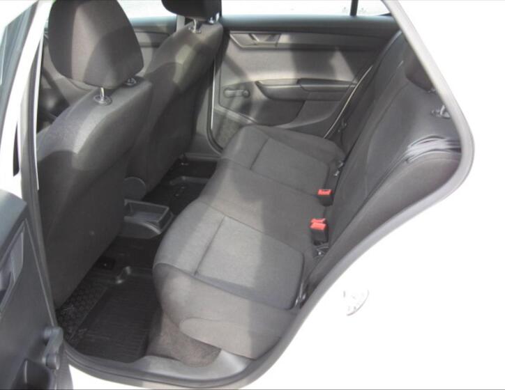 Škoda Fabia 10