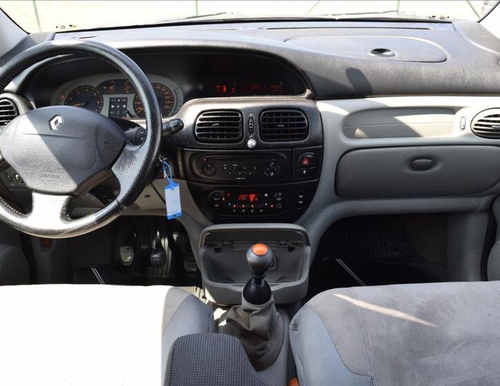 Renault Scénic 26