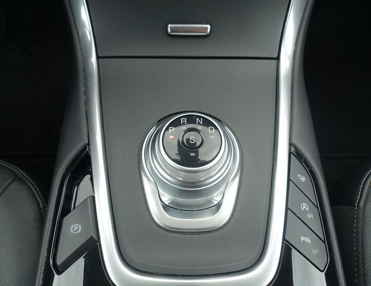 Ford Galaxy 22