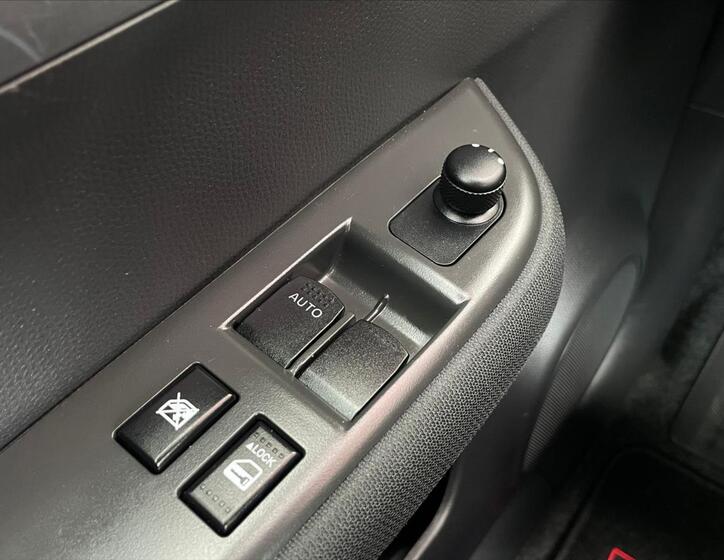 Suzuki Swift 19