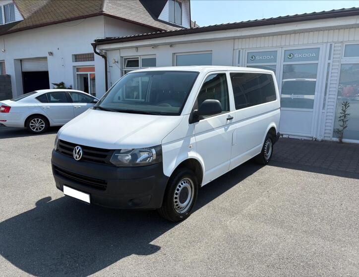 Volkswagen Transporter 1