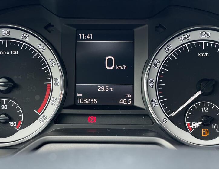 Škoda Octavia 10