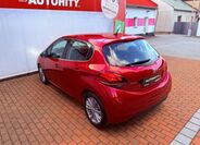 Peugeot 208 9
