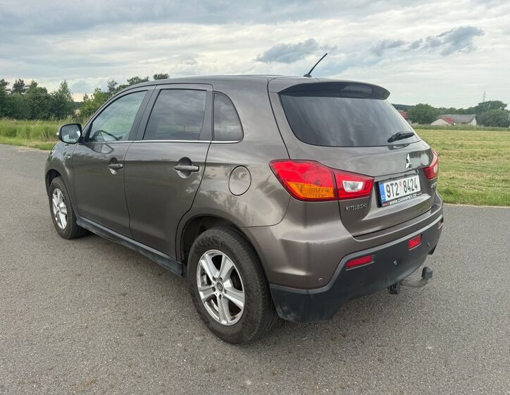 Mitsubishi ASX 3