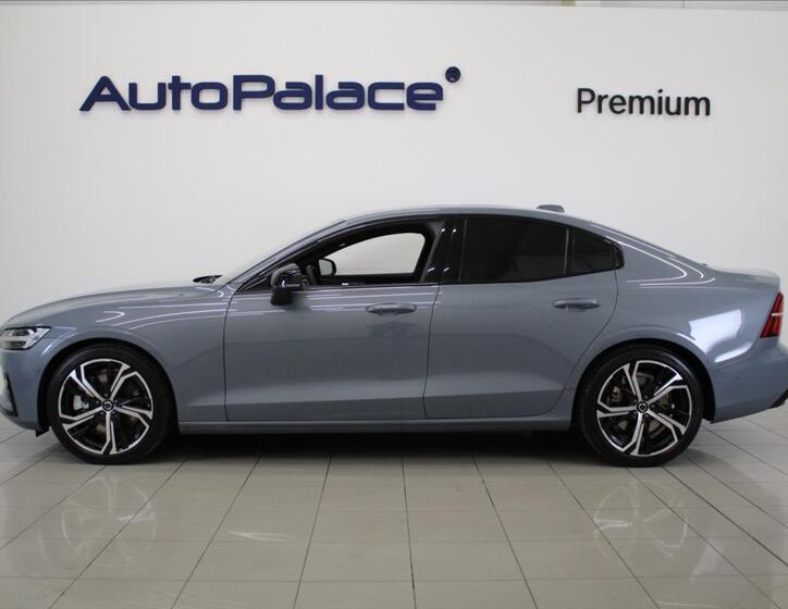 Volvo S60 5