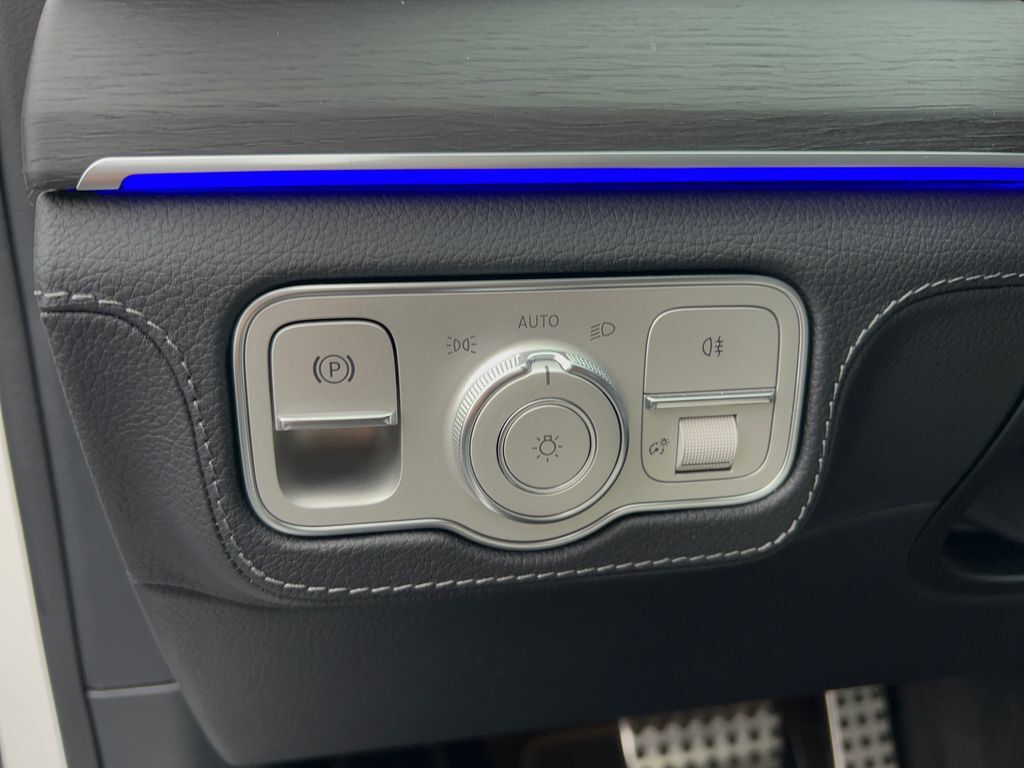 Mercedes-Benz GLE 17