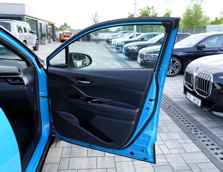 Toyota C-HR 19