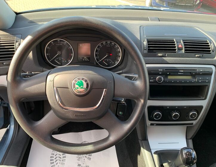 Škoda Octavia 12