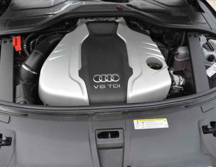 Audi A8 16
