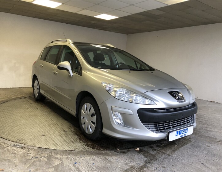 Peugeot 308 1