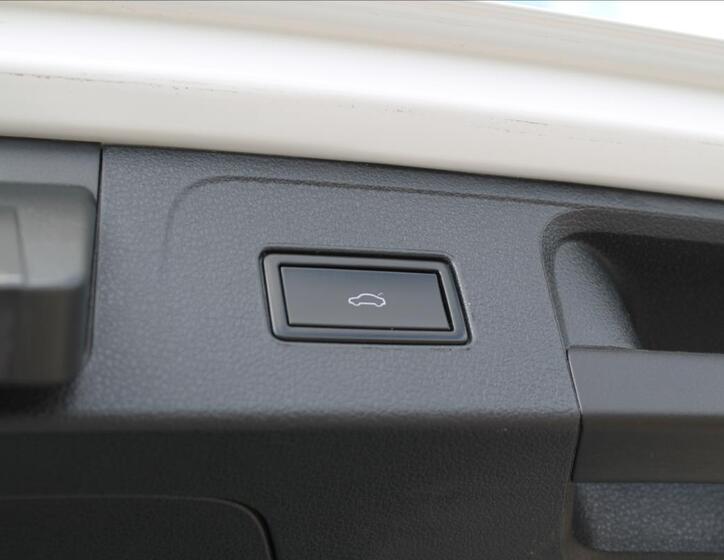 Volkswagen Passat 36