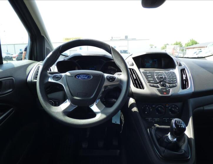 Ford Transit Connect 11
