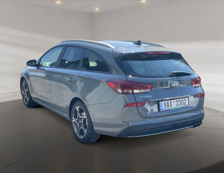 Hyundai i30 4