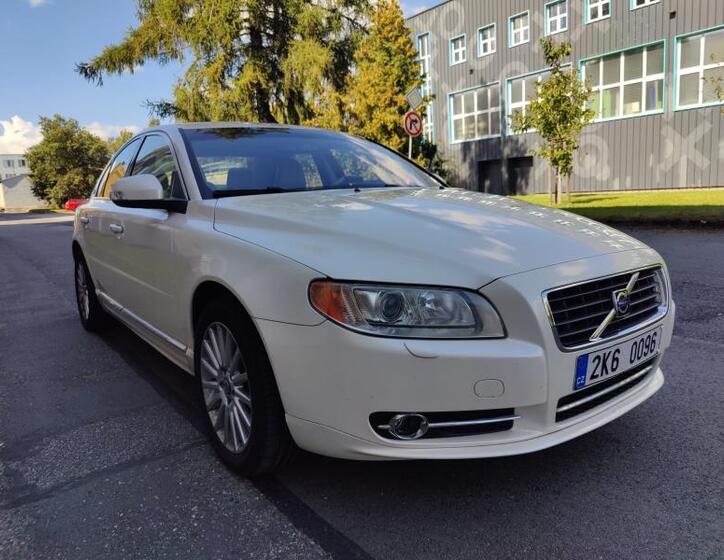 Volvo S80 6