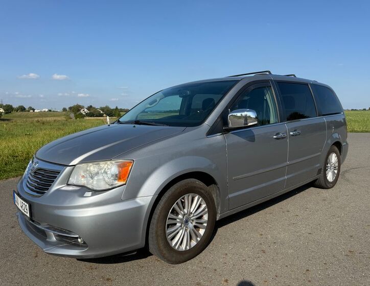 Lancia Voyager 1
