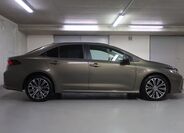 Toyota Corolla 4