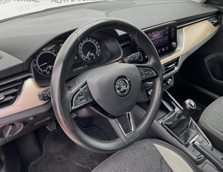 Škoda Scala 12