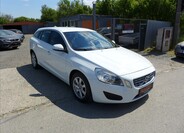 Volvo V60 4