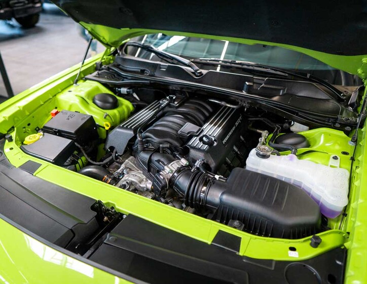 Dodge Challenger 38