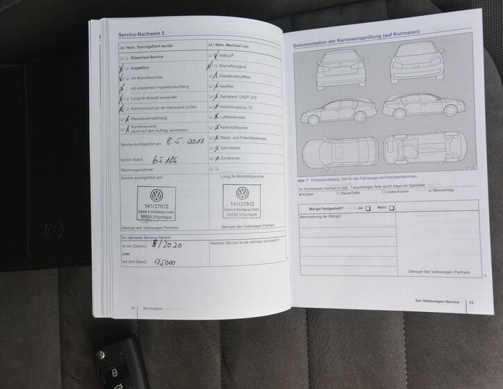 Volkswagen Golf 42