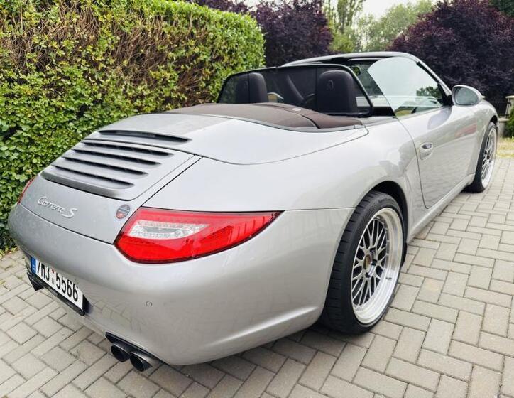 Porsche 911 13
