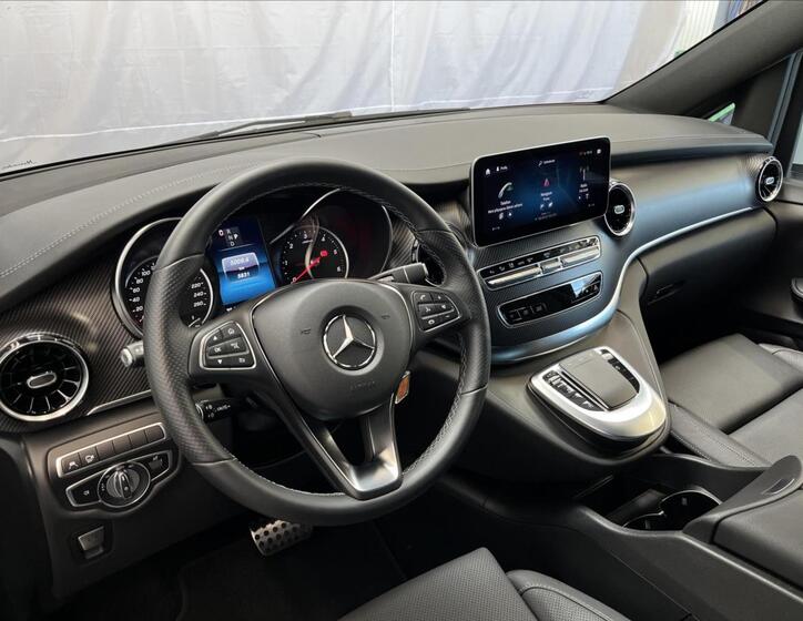 Mercedes-Benz Třídy V 9