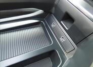 Audi e-tron 42