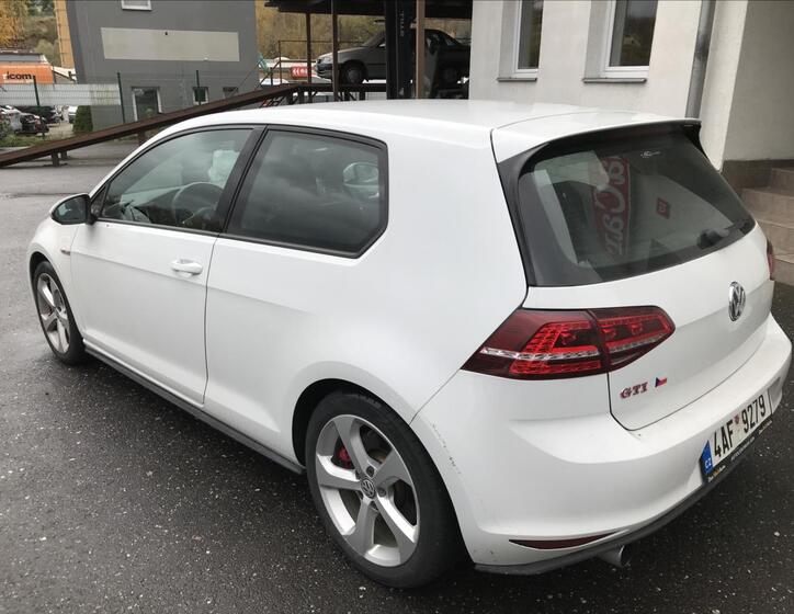 Volkswagen Golf 5
